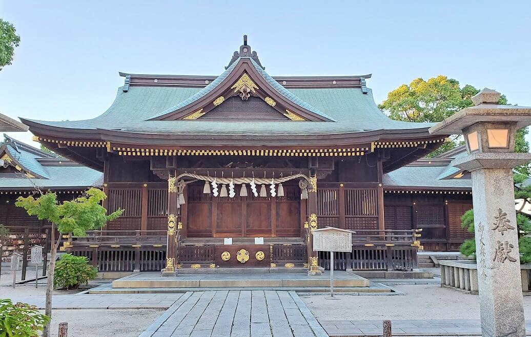 若松区にある若松恵比須神社の本堂