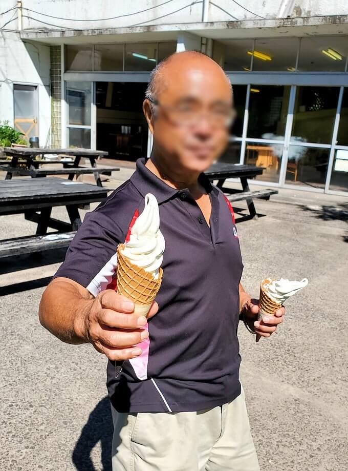 長者原でアイスクリームを買ってくれたオジサン