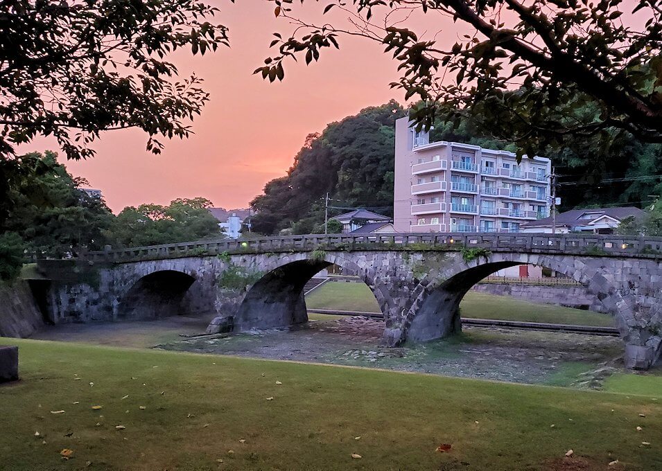 石橋記念公園に設置されている高麗橋-1