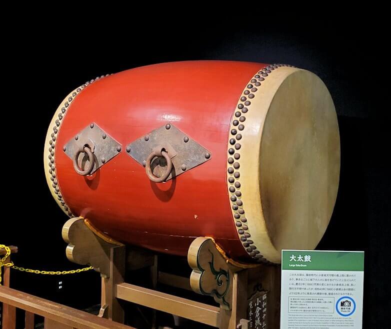 小倉城内にある、祭太鼓に使われる太鼓
