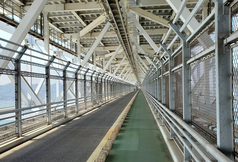 瀬戸内海　向島　因島大橋　自転車　しまなみ海道コース　サイクルロード1