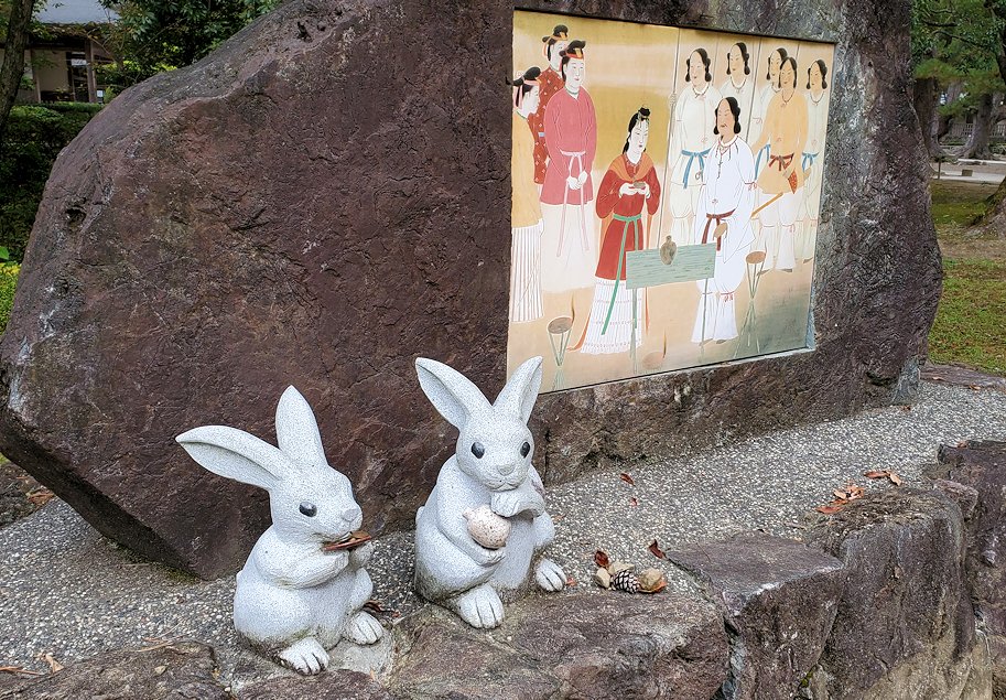 島根県　出雲大社　境内　可愛いウサギの像3