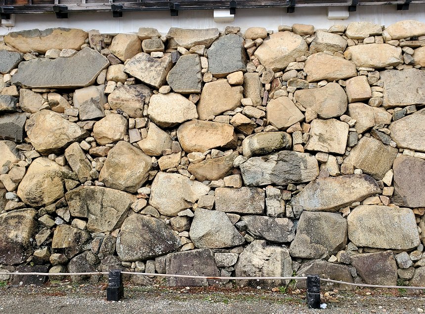 彦根城　本丸　天守閣の石垣