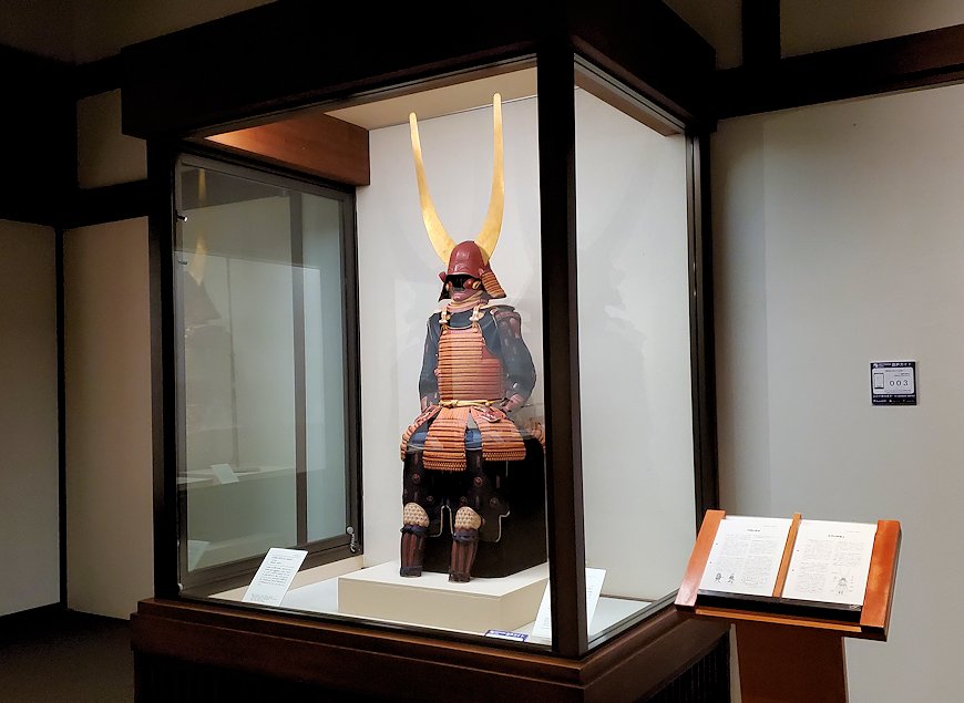 彦根城博物館 　展示品　鎧兜