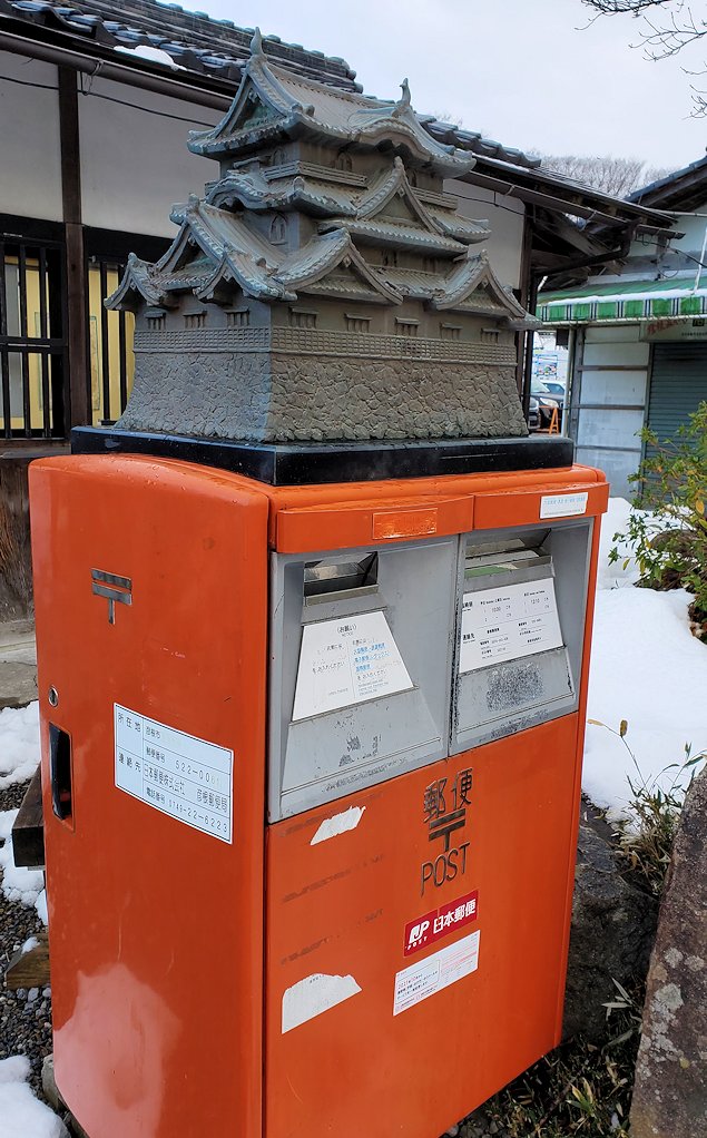 彦根城　二ノ丸跡　彦根城の像が載る郵便ポスト2