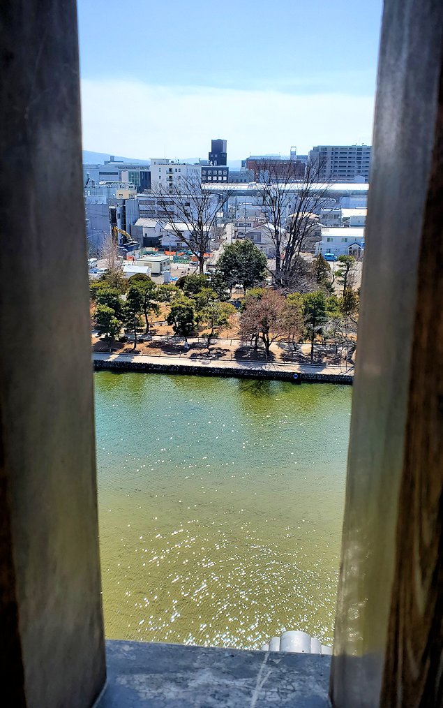松本城　大天守内　5階フロアからの景色