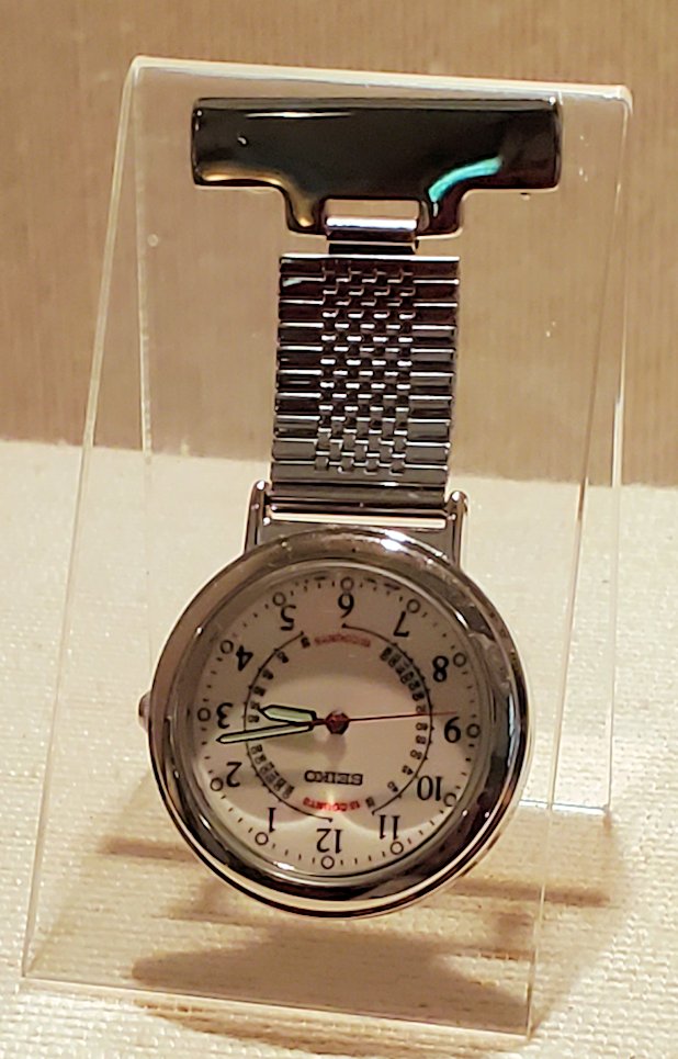 松本市　松本市時計博物館　ナース時計