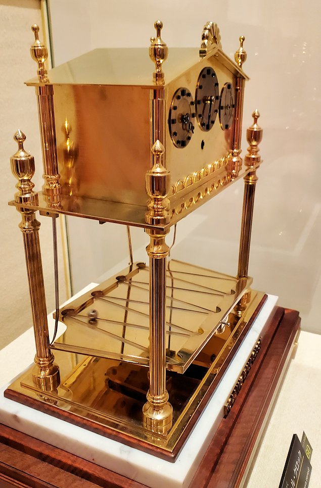 松本市　松本市時計博物館　本田親蔵が製作した「ローリングボールクロック」