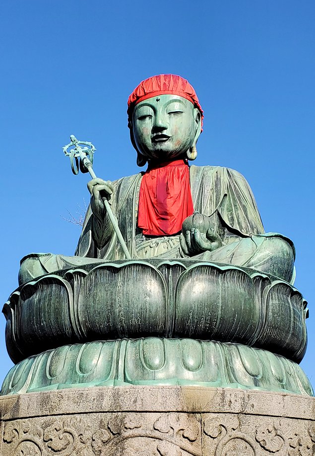 長野市　善通寺　濡れ仏の像2
