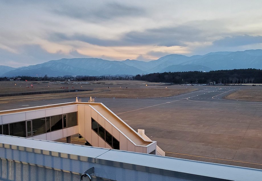 松本空港　展望台からの景色