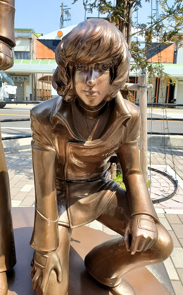 敦賀市内　本町通り　宇宙戦艦ヤマトの銅像「英雄の丘」2