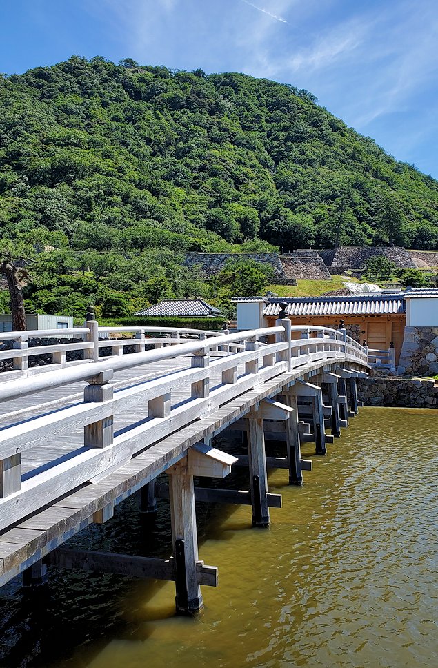鳥取城跡　擬宝珠橋　横から眺める