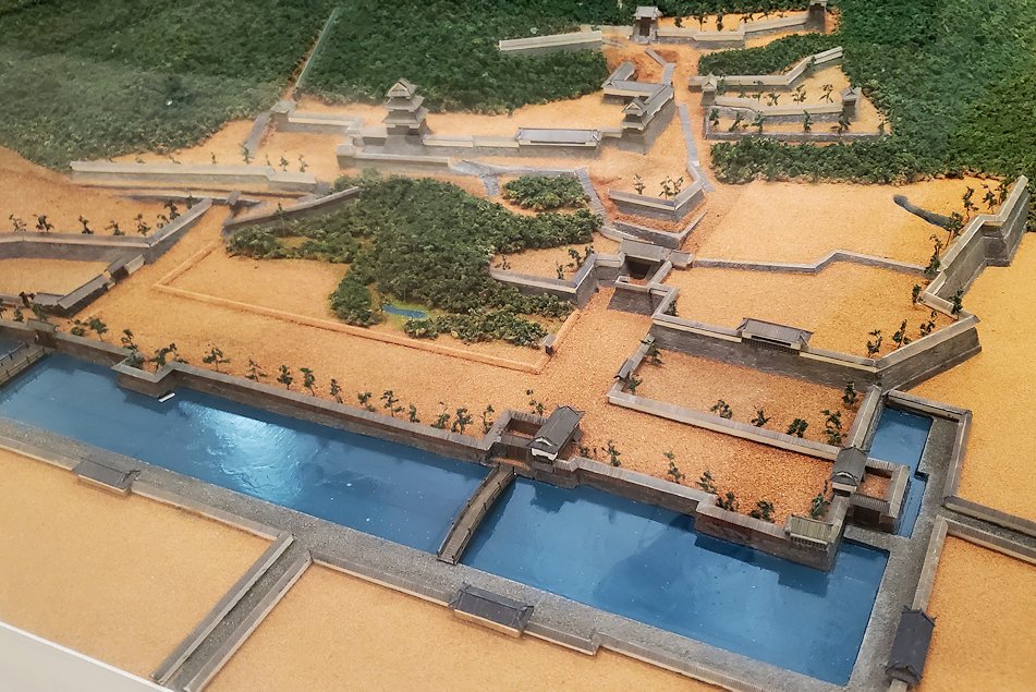 鳥取県立博物館　鳥取城跡の復元模型