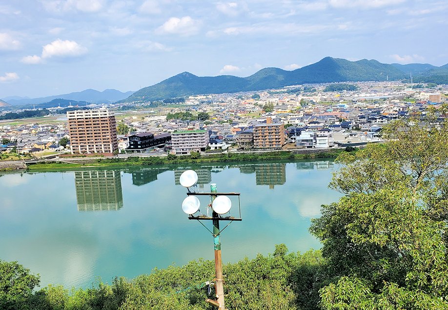 犬山城内　から見える木曽川とその周辺