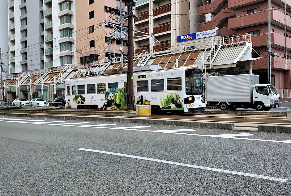 阿倍野区　阪神高速道路　上町線の電車