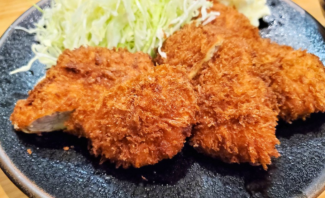西新宿/とんかつ　「弁けい」　特ヒレカツ定食