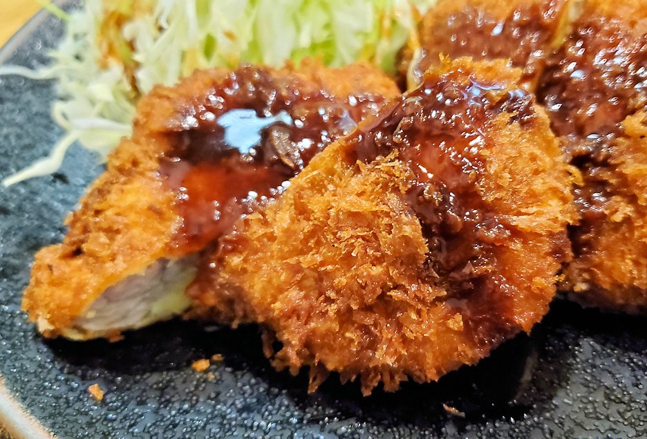 西新宿/とんかつ　「弁けい」　特ヒレカツ定食　料理
