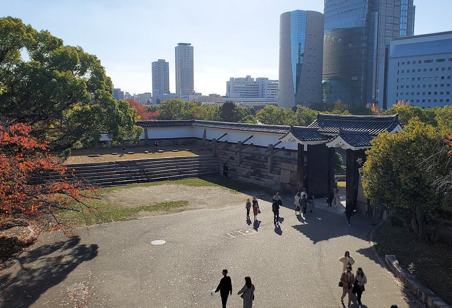 大阪城　多門櫓内から見える景色2
